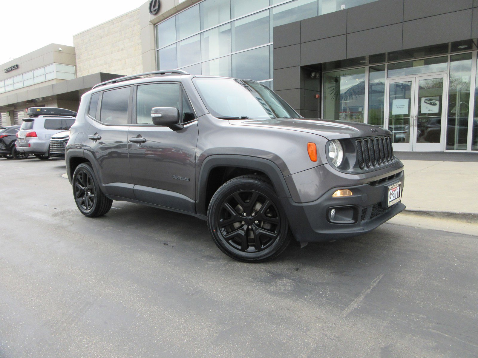 Used 2018 Jeep Renegade Altitude w/ UConnect 8.4 Nav Group FWD image 14