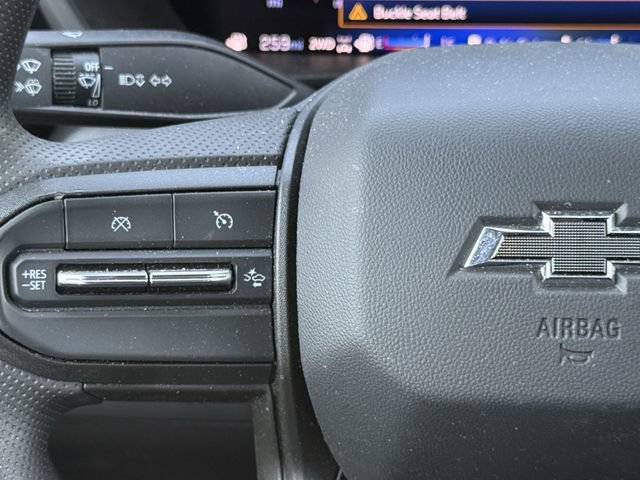 Used 2024 Chevrolet Colorado Trail Boss w/ Technology Package AWD/4WD image 16