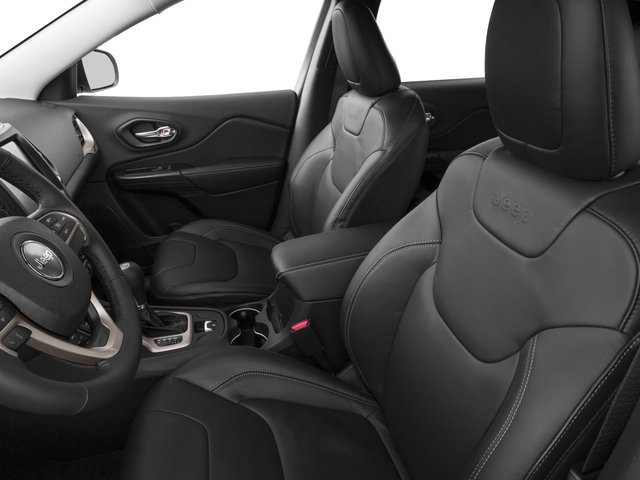 Used 2017 Jeep Cherokee Latitude w/ Comfort/Convenience Group image 12