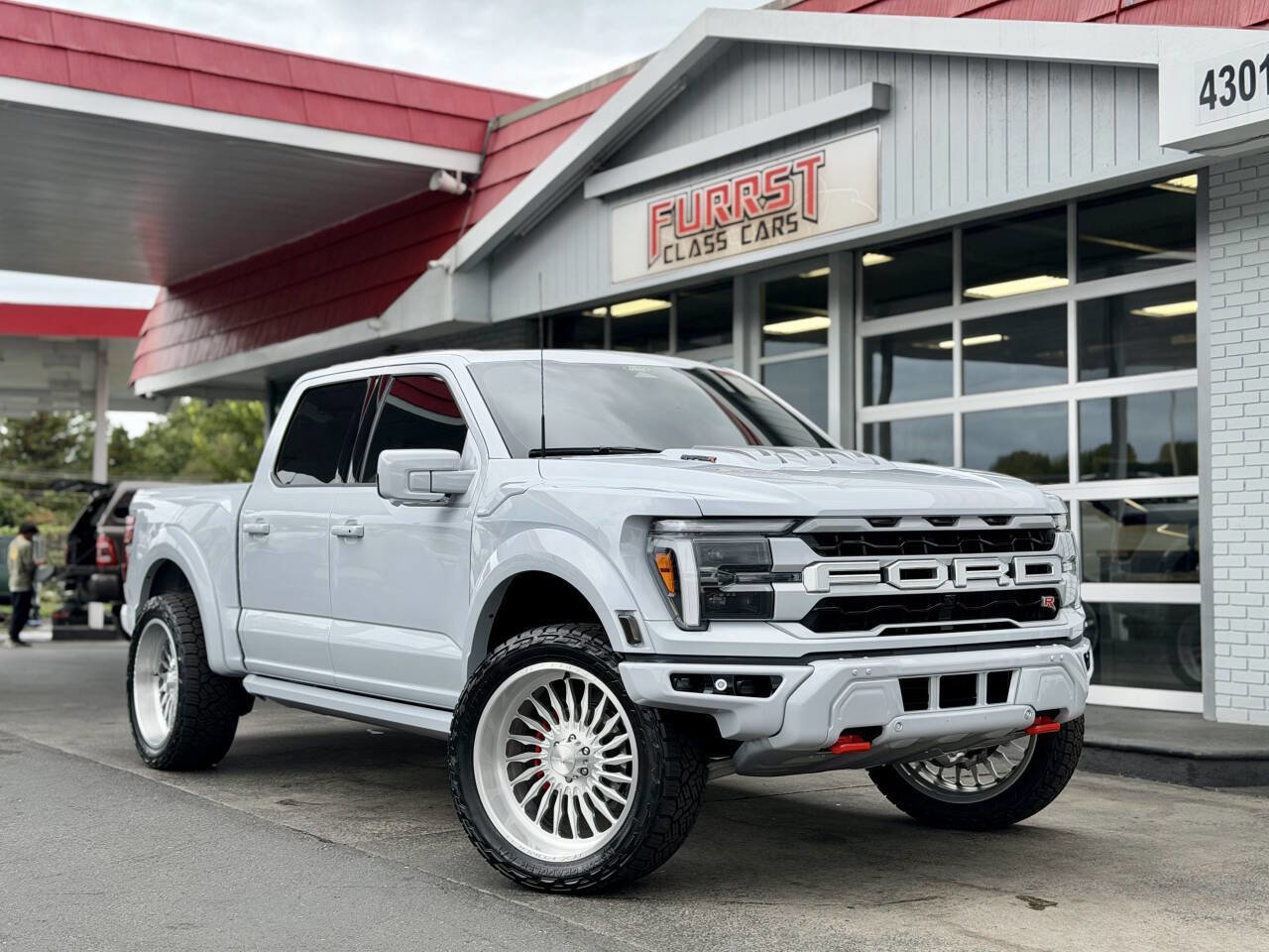 Used 2025 Ford F150 Raptor w/ Equipment Group 803A Raptor R video 1