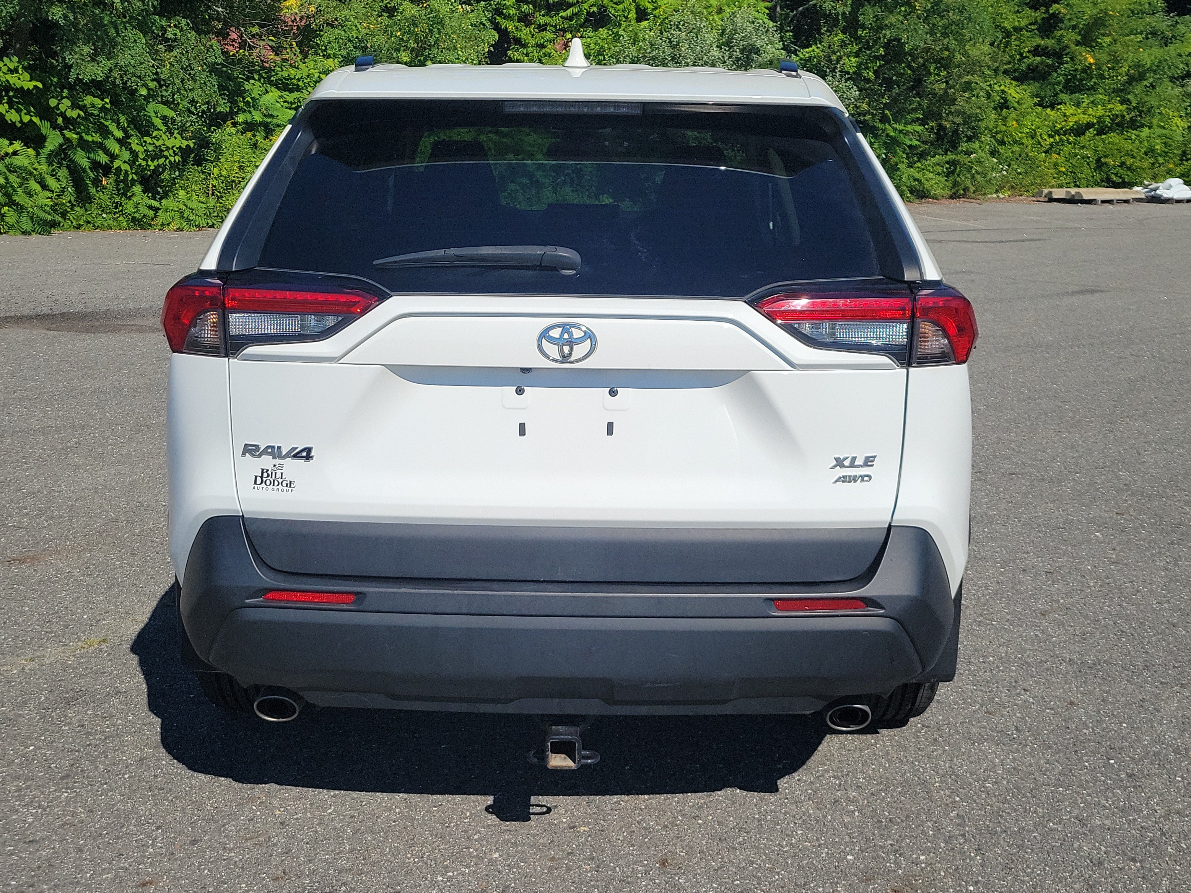 Used 2020 Toyota RAV4 XLE w/ Convenience Package AWD/4WD image 6