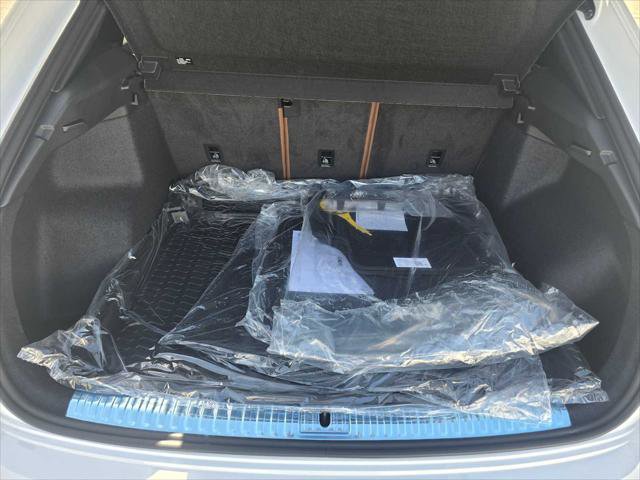 Certified 2025 Audi Q3 2.0T Premium Plus w/ Premium Plus Package image 17