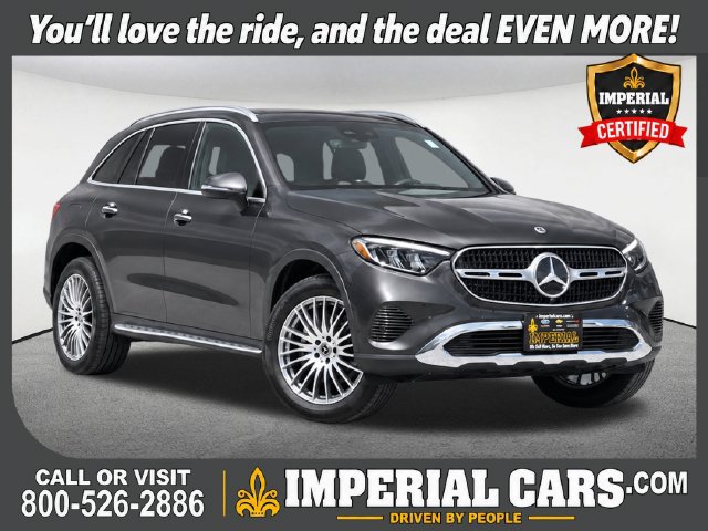 Used 2025 Mercedes-Benz GLC 300 4MATIC image 1