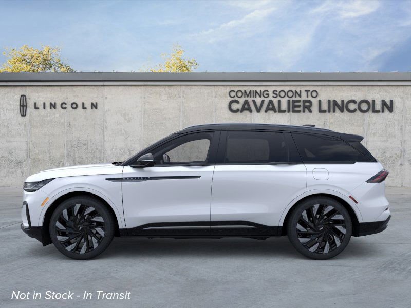 New 2026 Lincoln Nautilus Reserve image 3