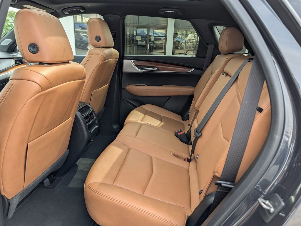 Used 2022 Cadillac XT5 Premium Luxury image 28