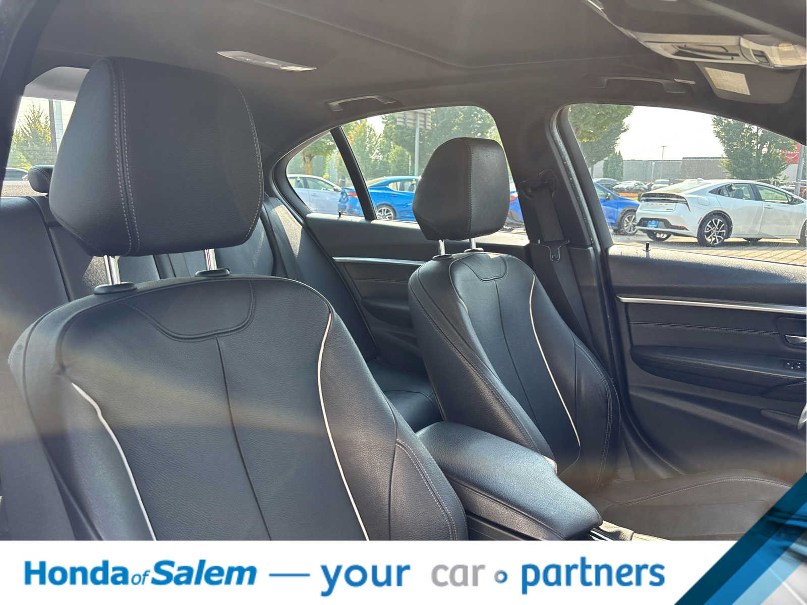 Used 2016 BMW 328i Sedan RWD image 14