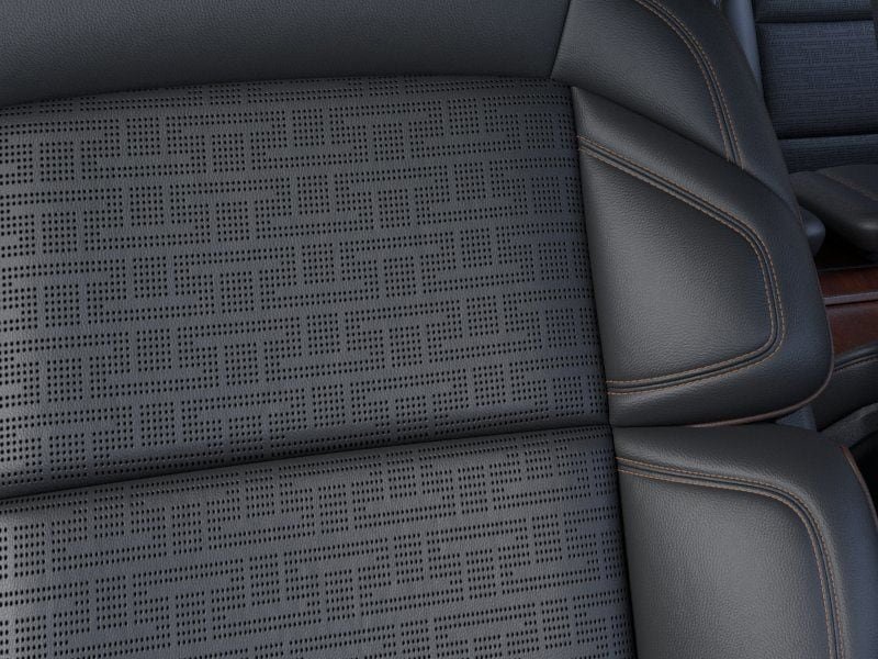 New 2026 Lincoln Navigator L Black Label AWD/4WD image 16