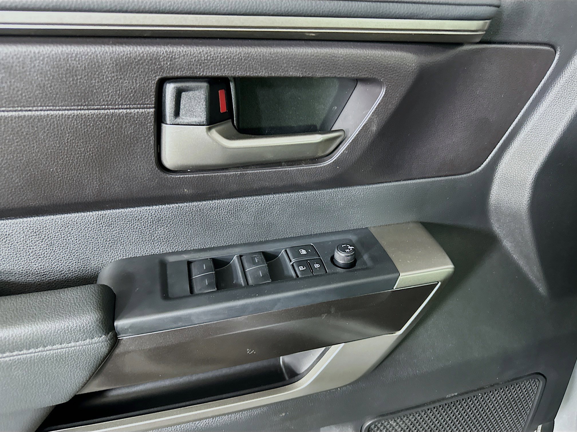 Used 2025 Toyota Tundra SR5 image 15