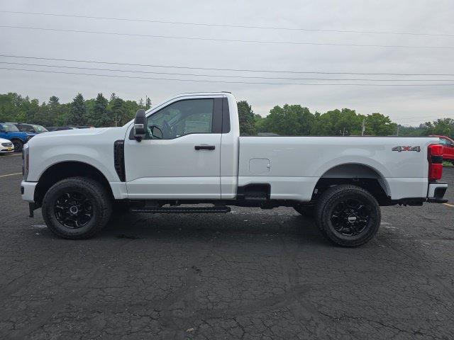 New 2025 Ford F350 XL w/ STX Appearance Package AWD/4WD image 4