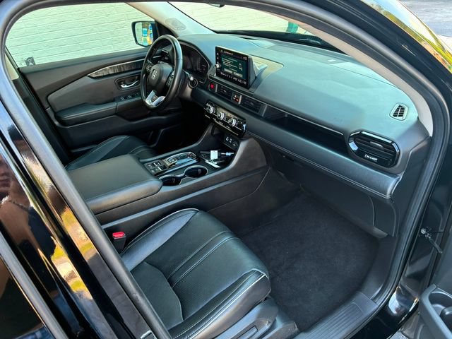 Used 2023 Honda Pilot Elite image 22