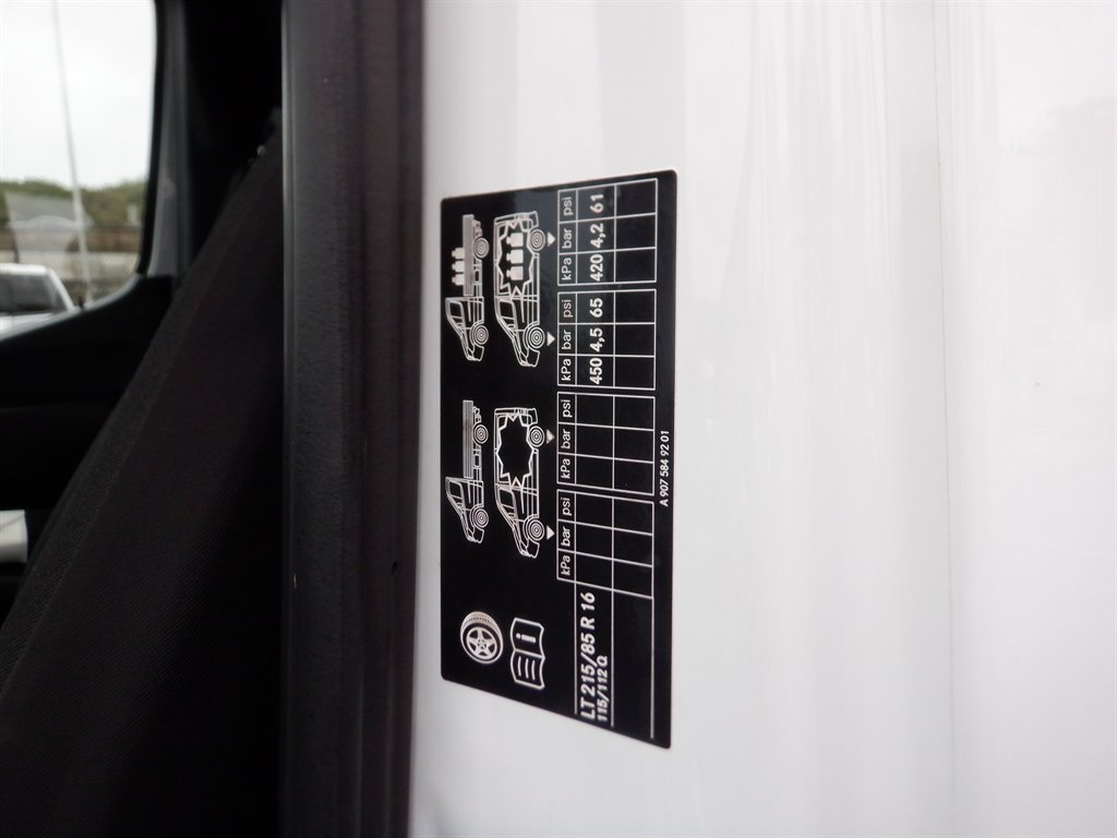 Used 2022 Mercedes-Benz Sprinter 4500 image 18