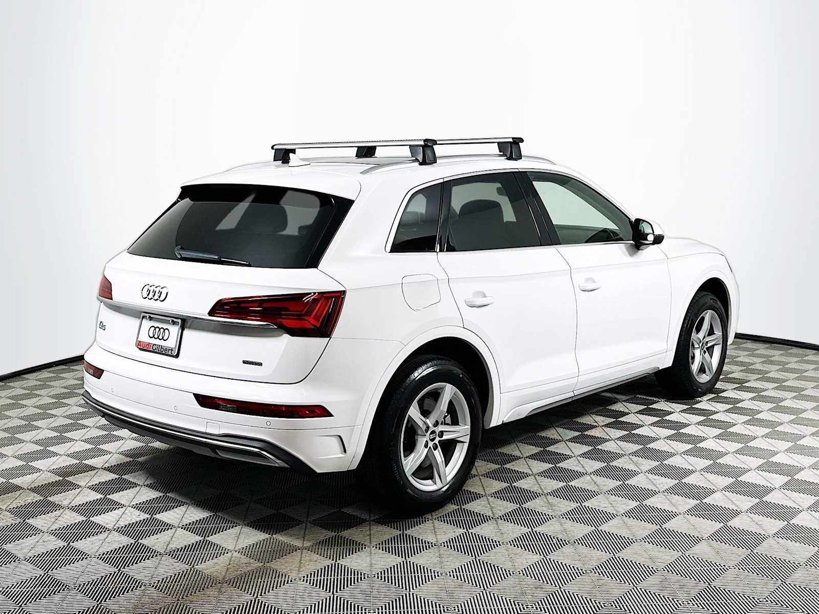Used 2021 Audi Q5 2.0T Premium w/ Convenience Package AWD/4WD image 7