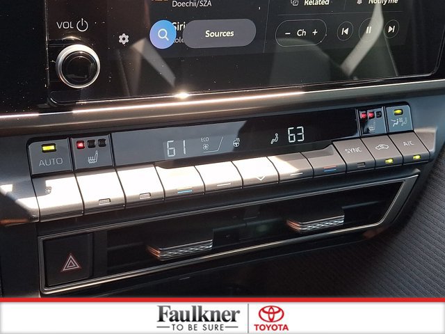 Certified 2026 Toyota Camry SE w/ Convenience Package FWD image 16