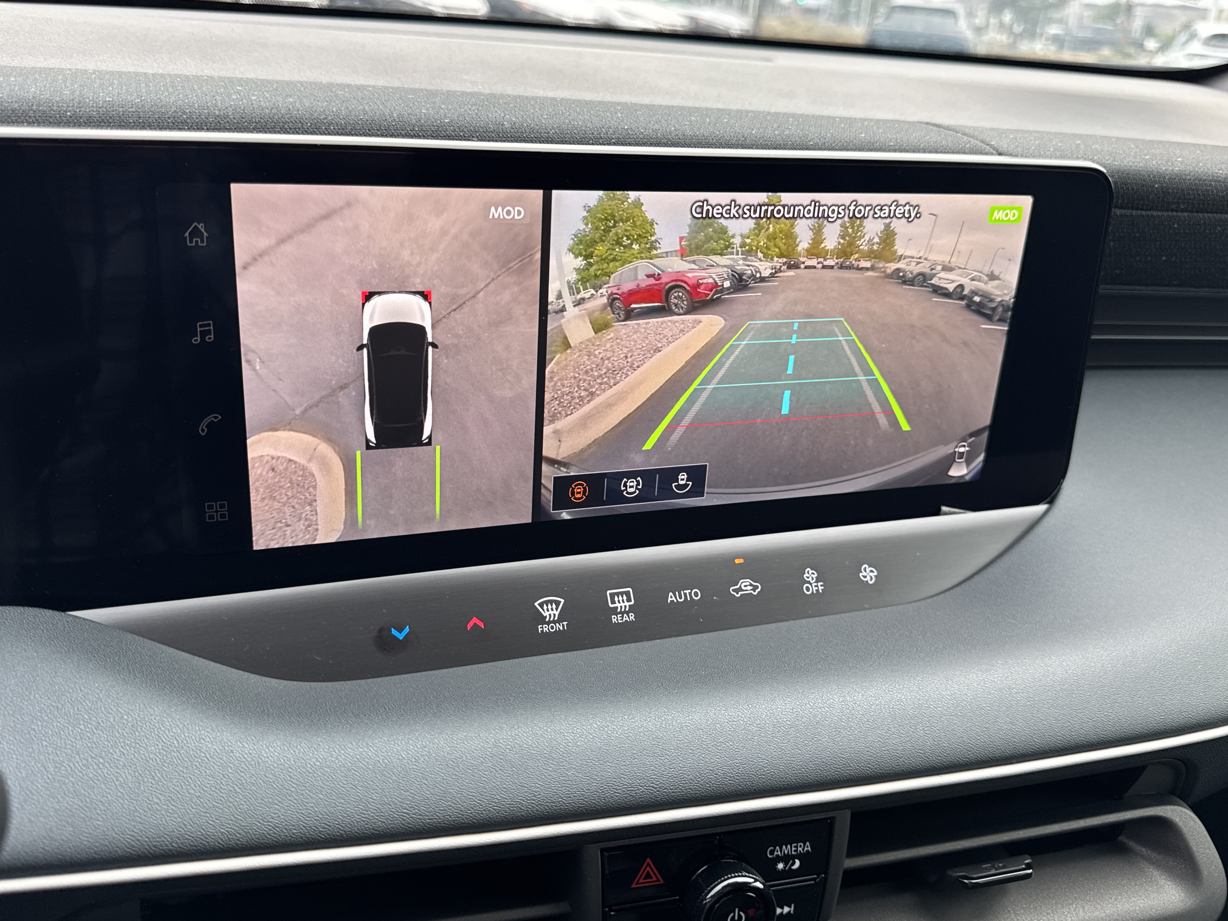 New 2026 Nissan Leaf w/ Floor Mat Package (S+) FWD image 25
