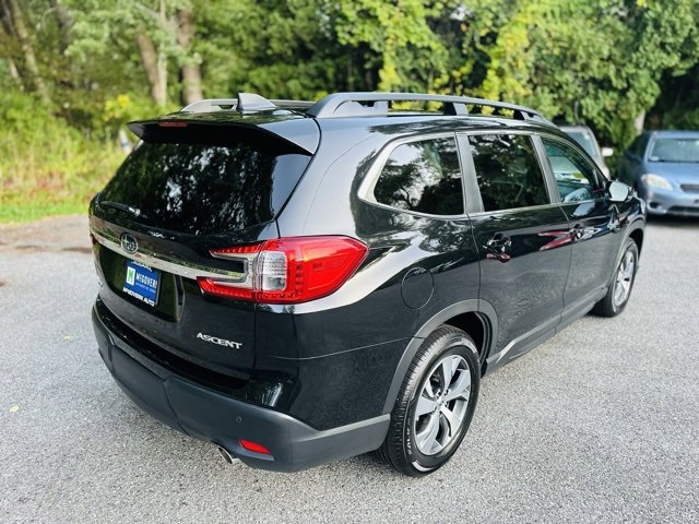 Used 2024 Subaru Ascent Premium w/ Convenience Package image 6