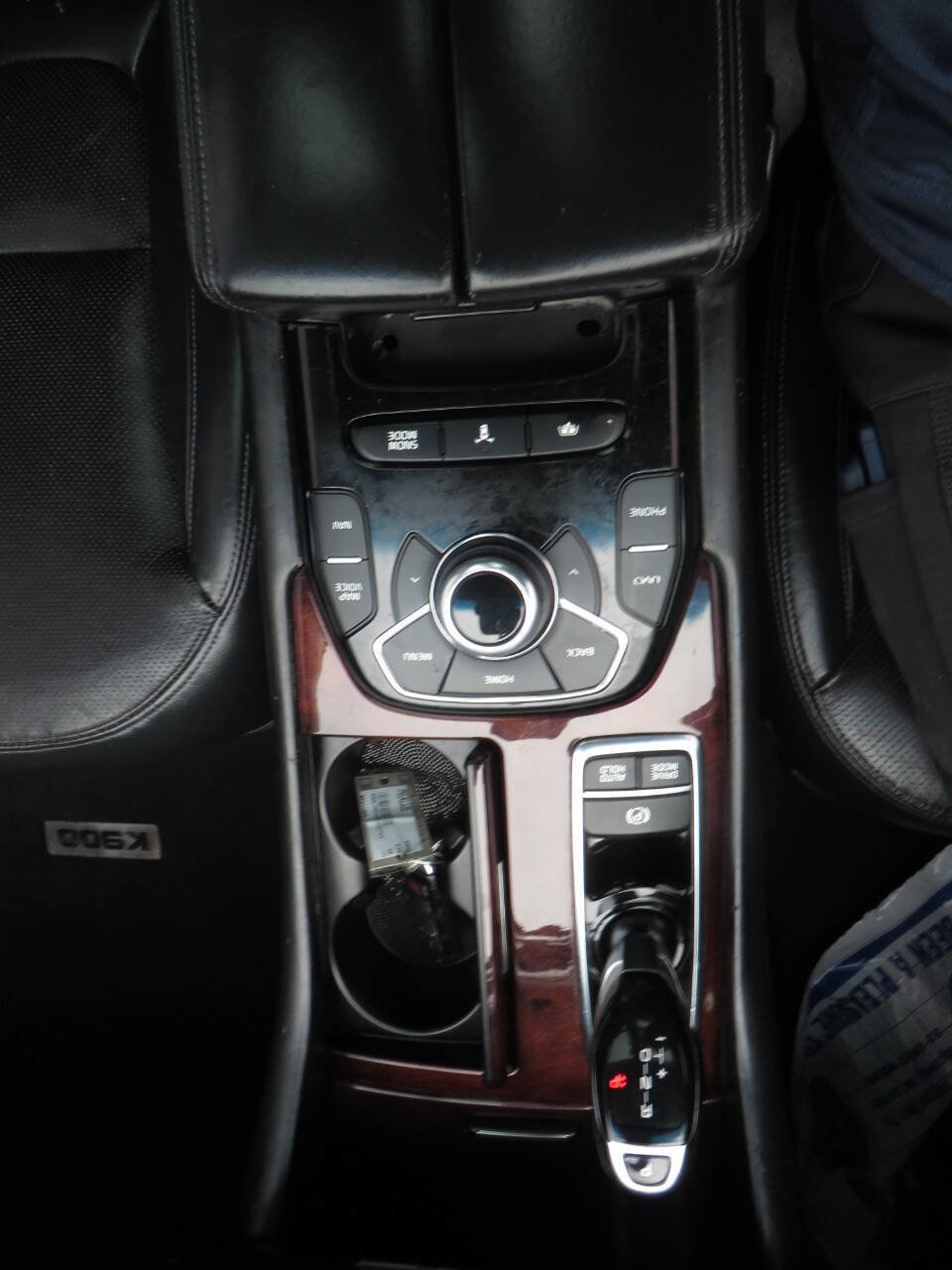 Used 2016 Kia K900 Luxury image 49