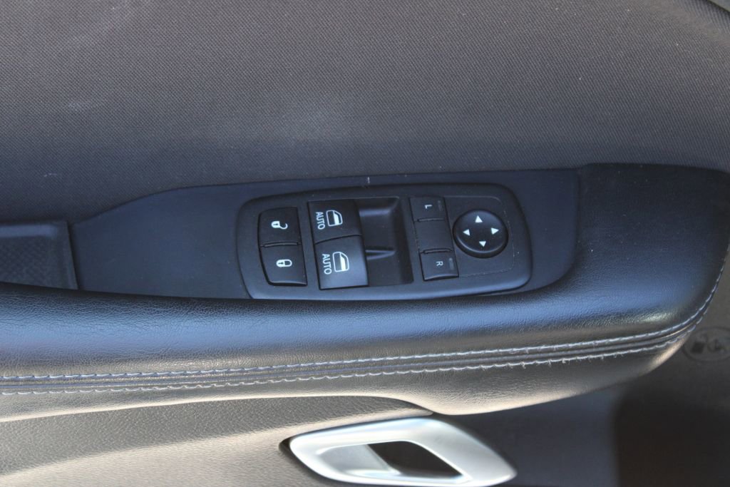 Used 2019 Dodge Challenger GT image 29