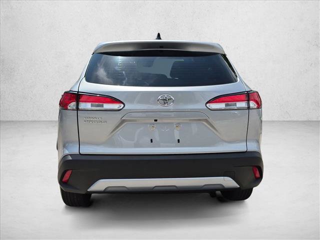 Used 2024 Toyota Corolla Cross L FWD image 7
