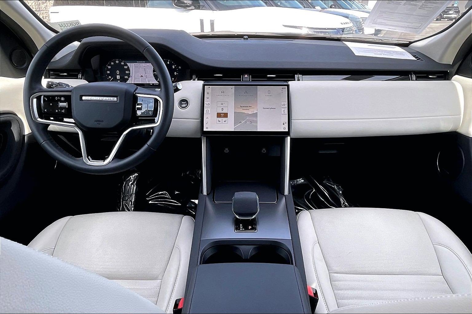 Certified 2025 Land Rover Discovery Sport S image 15