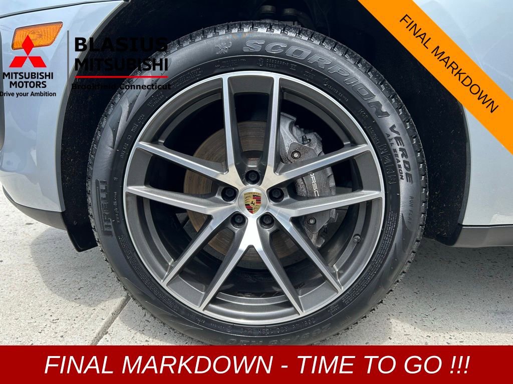 Used 2022 Porsche Macan image 8