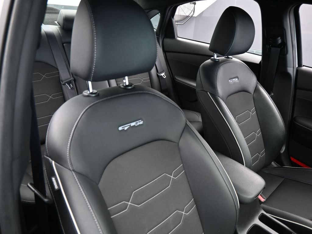 Used 2023 Kia Forte GT-Line w/ GT-Line Premium Package image 40