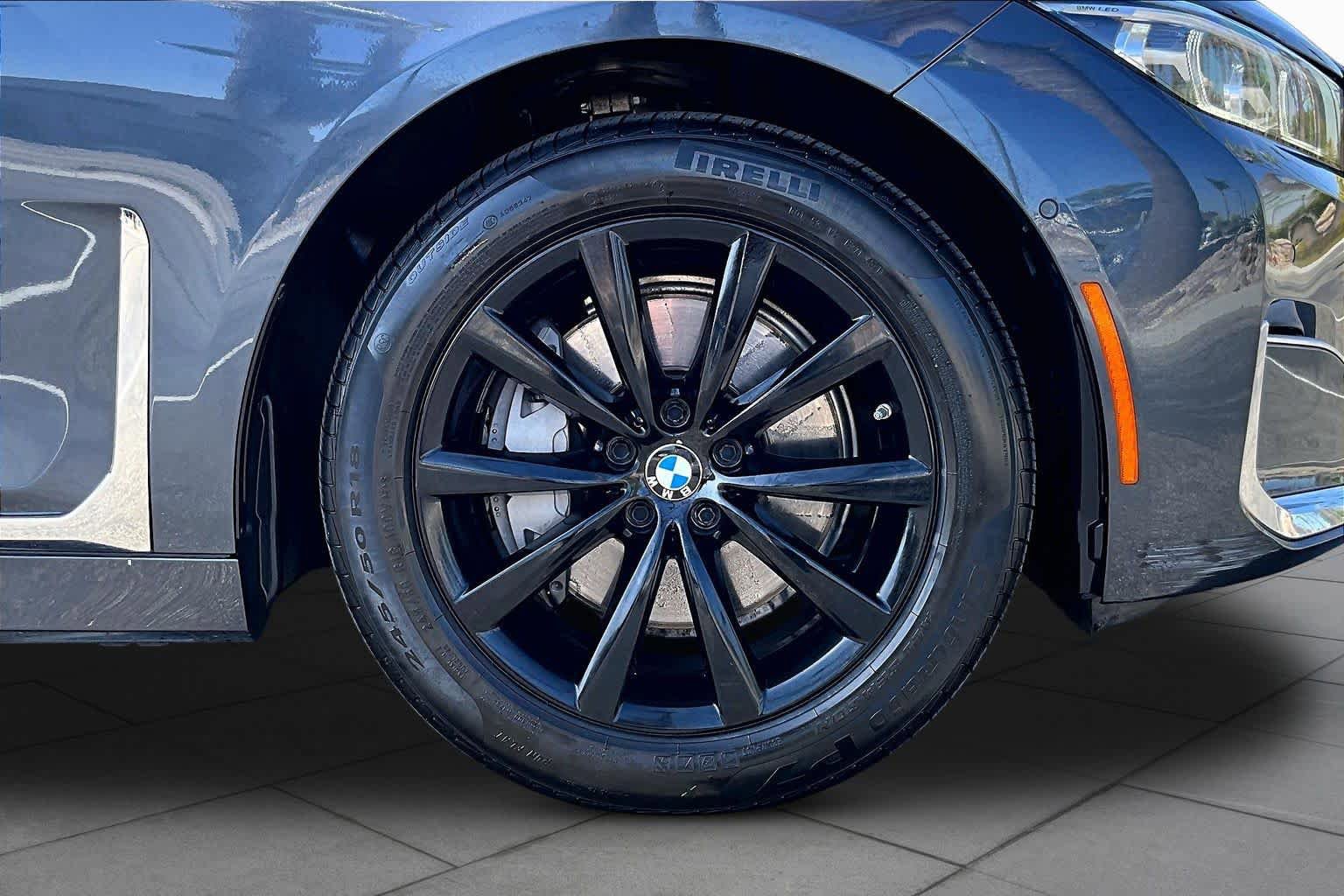 Used 2020 BMW 740i xDrive w/ Cold Weather Package AWD/4WD image 10