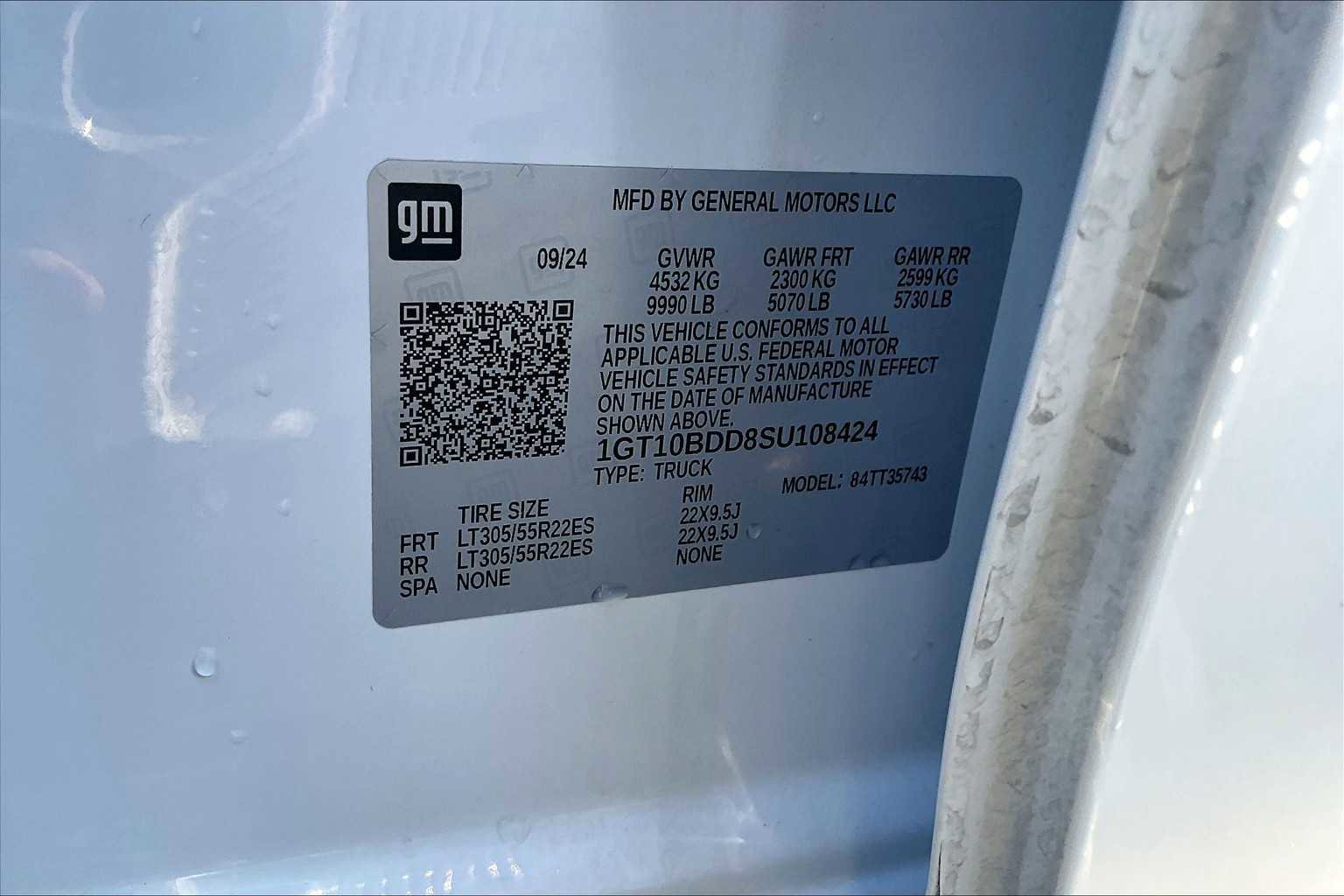 Used 2025 GMC Hummer EV 2X image 35