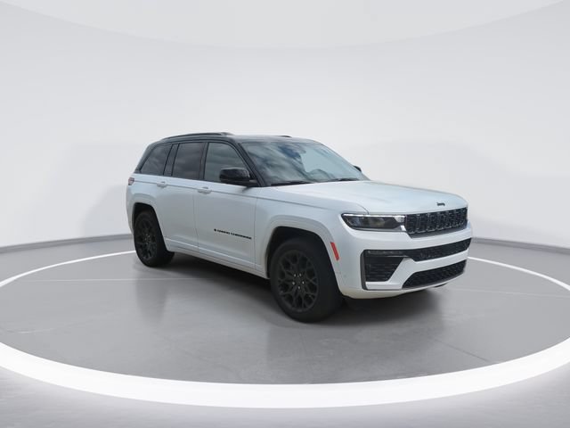 New 2026 Jeep Grand Cherokee Summit w/ Obsidian Package AWD/4WD image 2