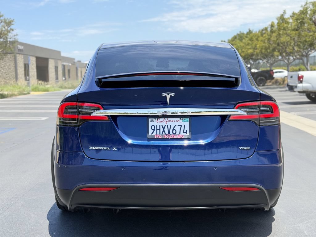 Used 2017 Tesla Model X 75D AWD/4WD image 5