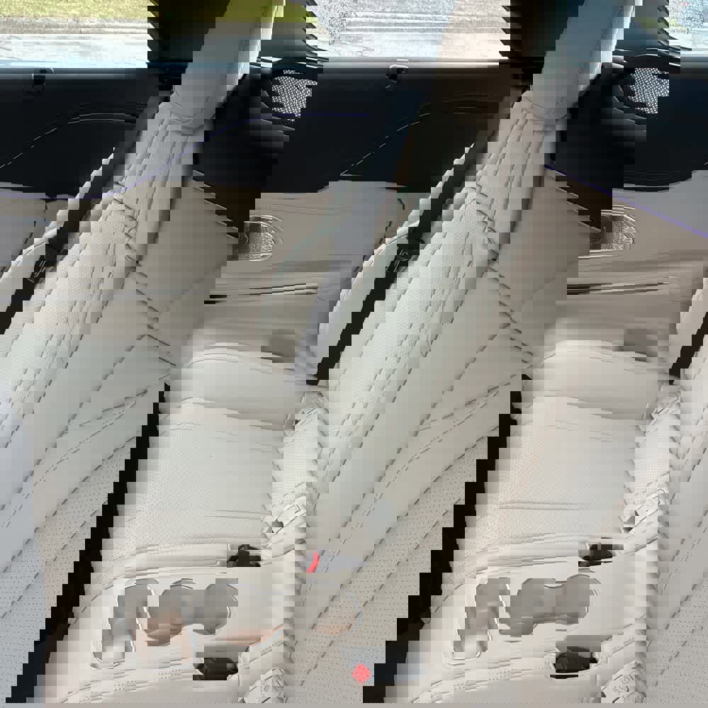 Used 2024 Mercedes-Benz CLE 300 4MATIC Cabriolet image 14