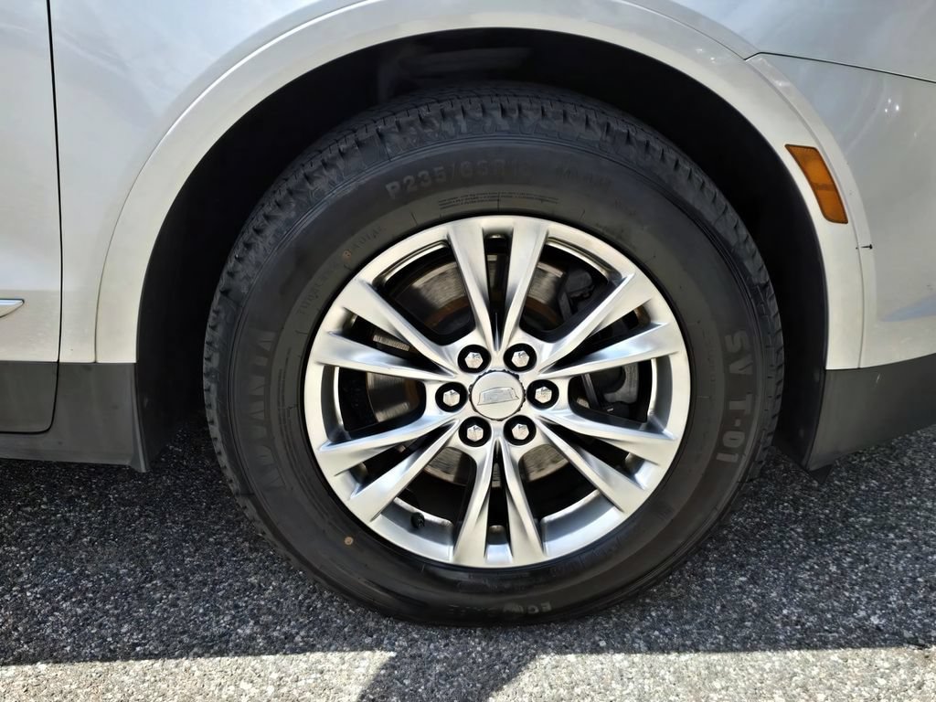 Used 2020 Cadillac XT5 Premium Luxury FWD image 12