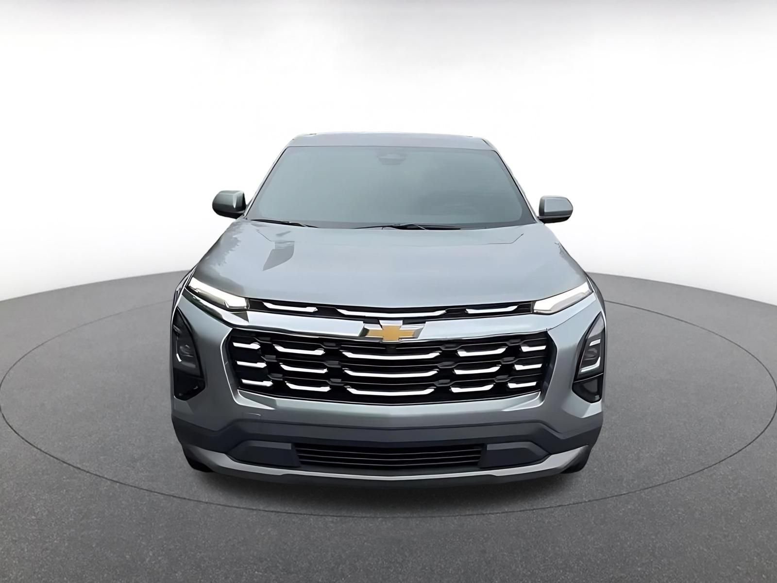 Used 2025 Chevrolet Equinox LT FWD image 4
