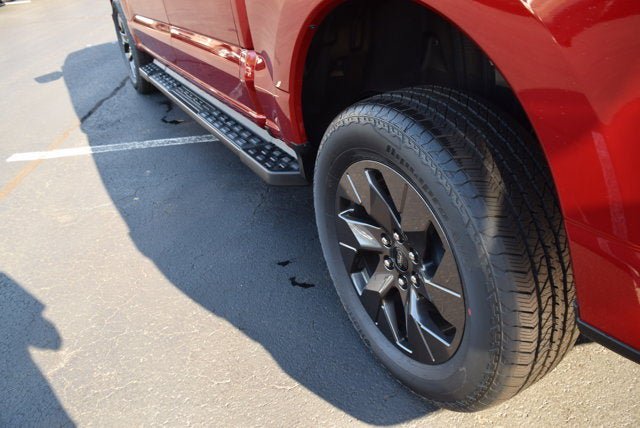 New 2025 Ford F150 Lightning Flash AWD/4WD image 4