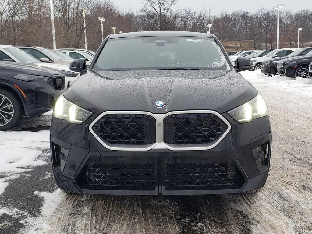 New 2026 BMW X2 xDrive28i w/ Technology Package AWD/4WD image 2