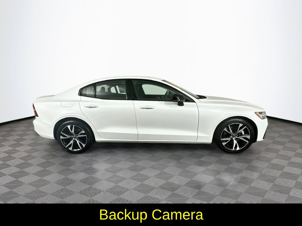 Used 2024 Volvo S60 B5 Core FWD image 11