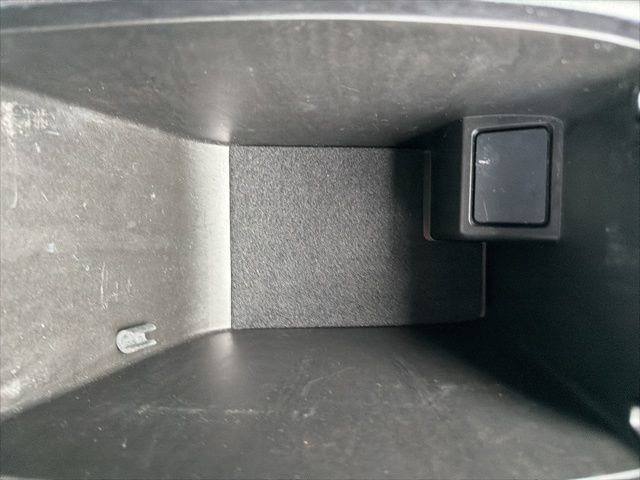 Used 2022 Ford Escape SEL w/ Technology Package image 36