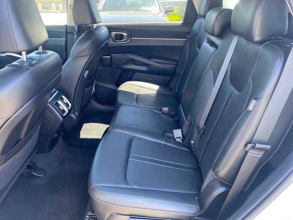 Certified 2024 Kia Sorento S AWD/4WD image 23