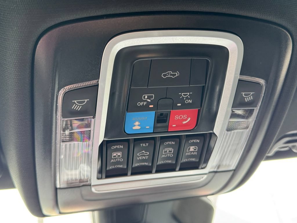 New 2027 RAM 1500 Laramie w/ Night Edition AWD/4WD image 21