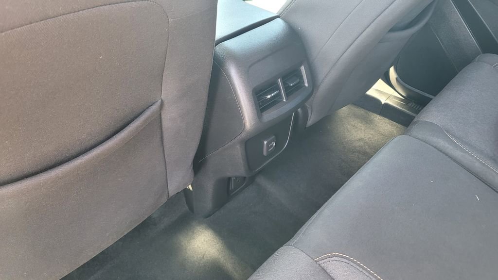 Used 2019 Chevrolet Equinox LT AWD/4WD image 26