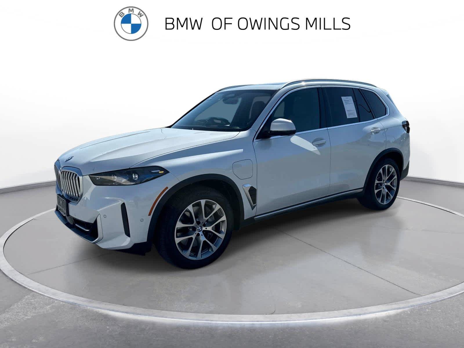 Used 2026 BMW X5 xDrive50e w/ Premium Package AWD/4WD image 1