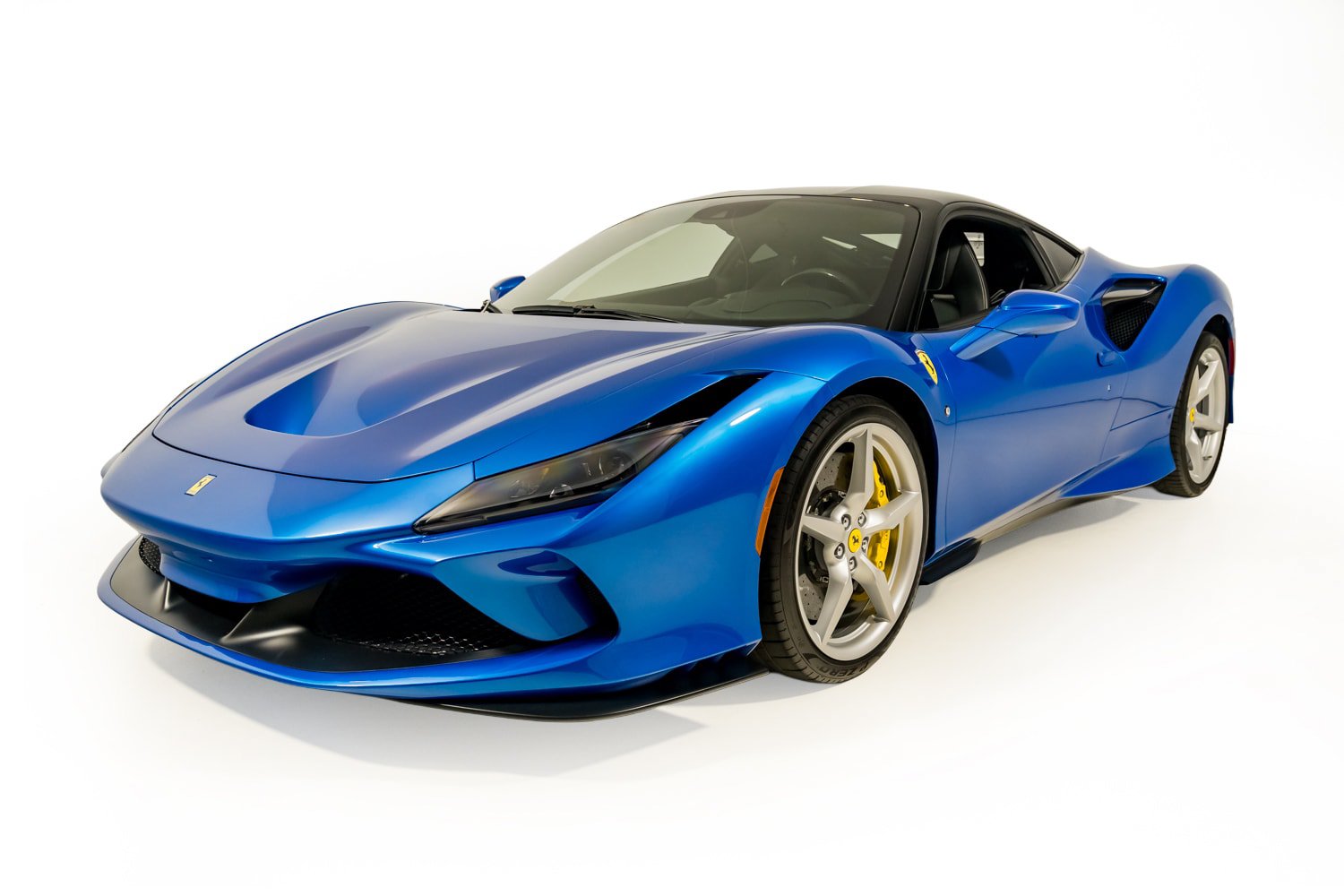 Certified 2022 Ferrari F8 Tributo RWD image 2