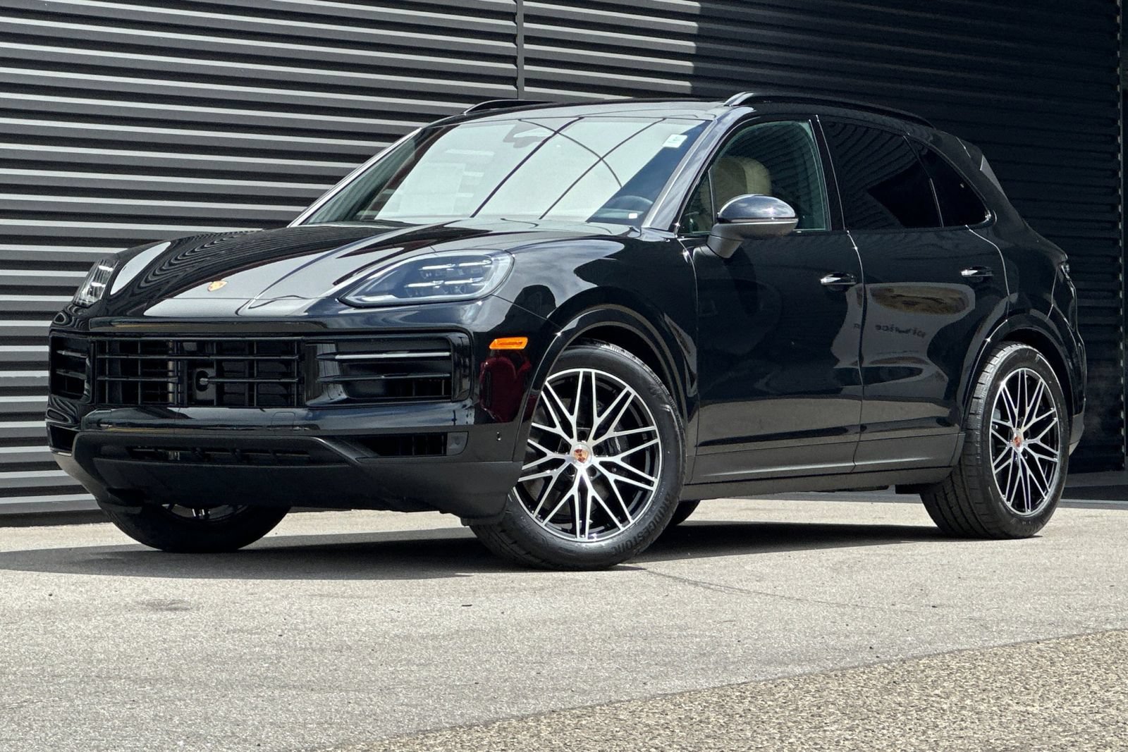 New 2026 Porsche Cayenne AWD/4WD image 1