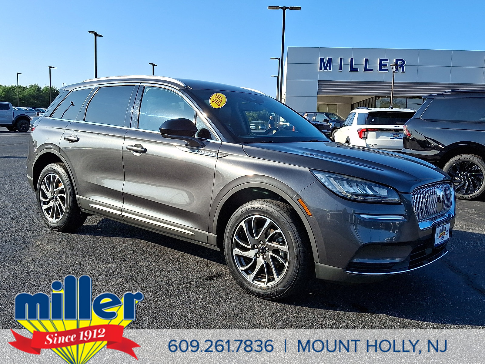 Used 2020 Lincoln Corsair AWD w/ Equipment Group 101A image 1