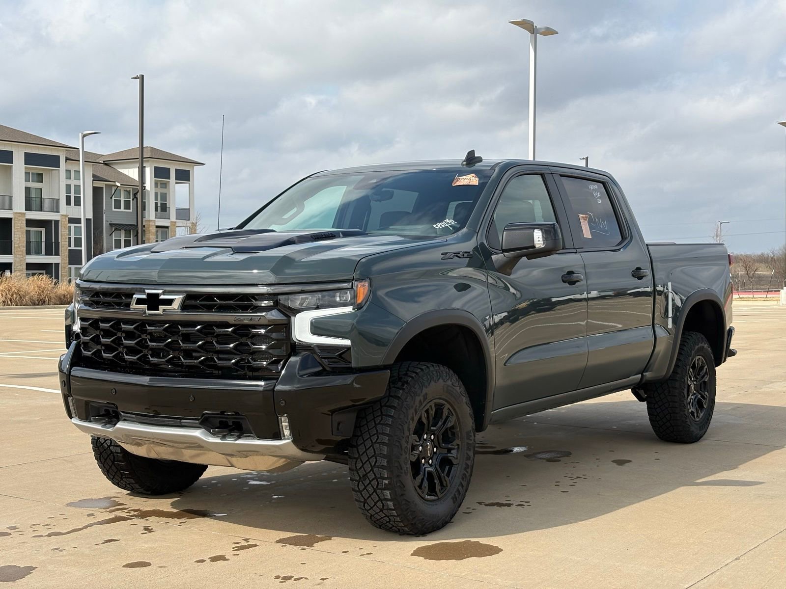 Used 2026 Chevrolet Silverado 1500 ZR2 w/ Dark Appearance Package image 3