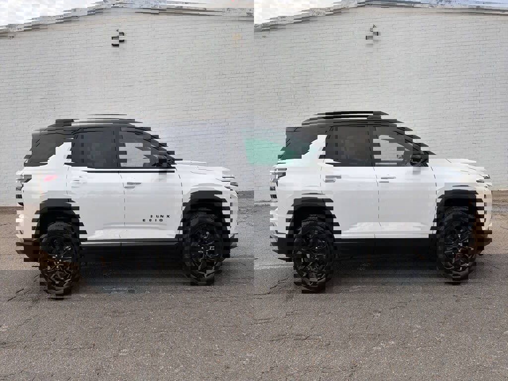 New 2026 Chevrolet Equinox LT w/ Midnight Edition image 33