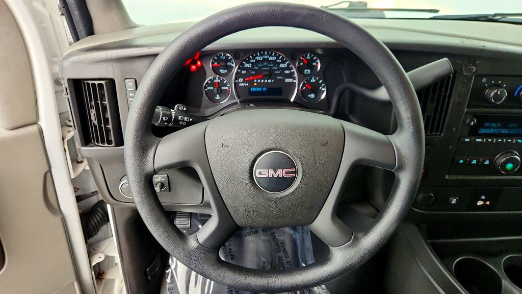 Used 2015 GMC Savana 2500 RWD image 12