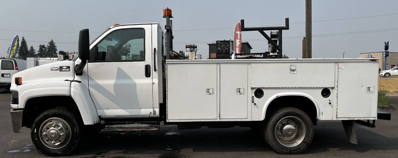 Used 2006 Chevrolet Kodiak C4500 2WD Regular Cab image 8