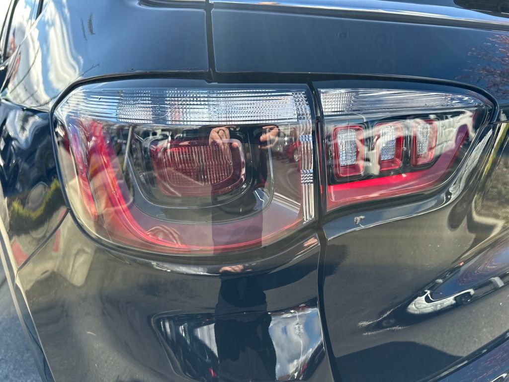Used 2022 Jeep Compass Latitude image 10