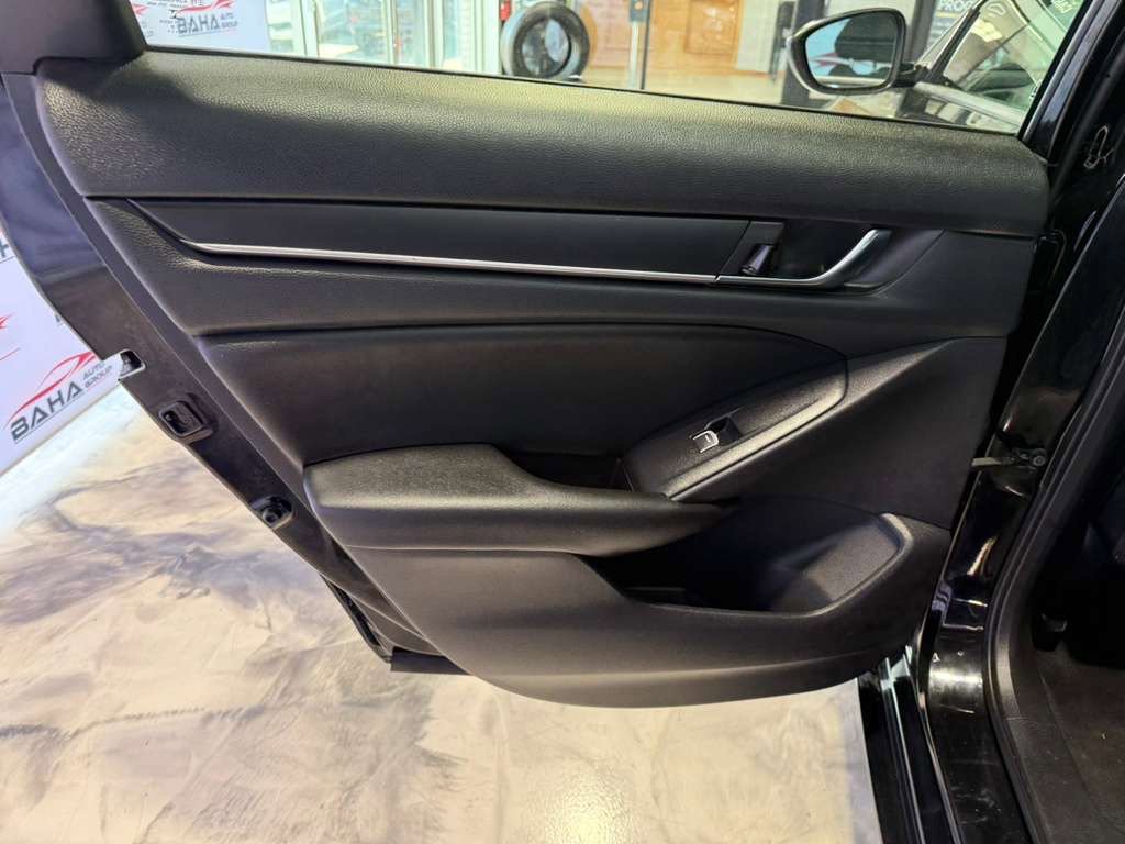 Used 2019 Honda Accord Sport image 37
