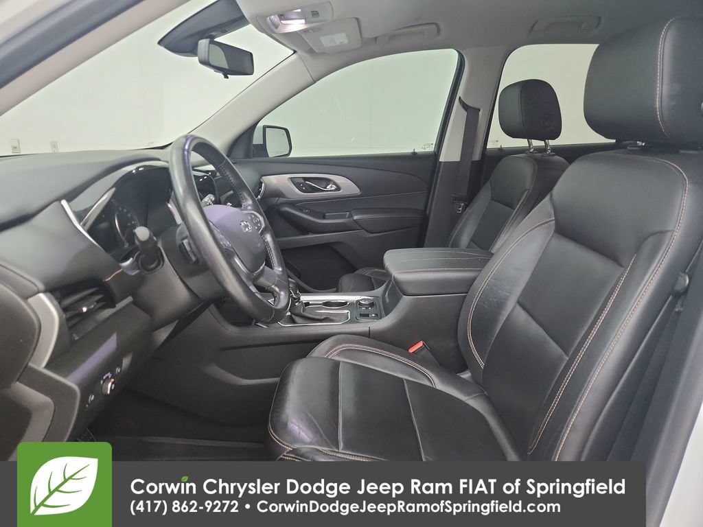 Used 2021 Chevrolet Traverse RS w/ LPO, Floor Liner Package FWD image 18